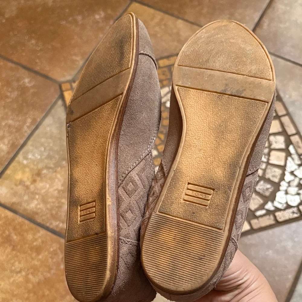 TOMS Women's Taupe Suede Loafers - Picture 6 of 8